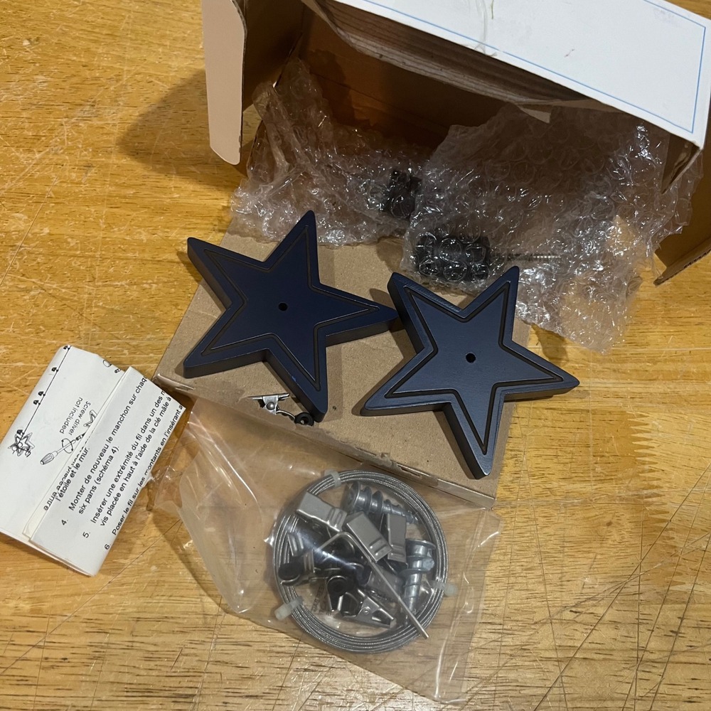 Pottery Barn Kids Wood Star Art Cable System Navy Blue Kids Art Display 10ft